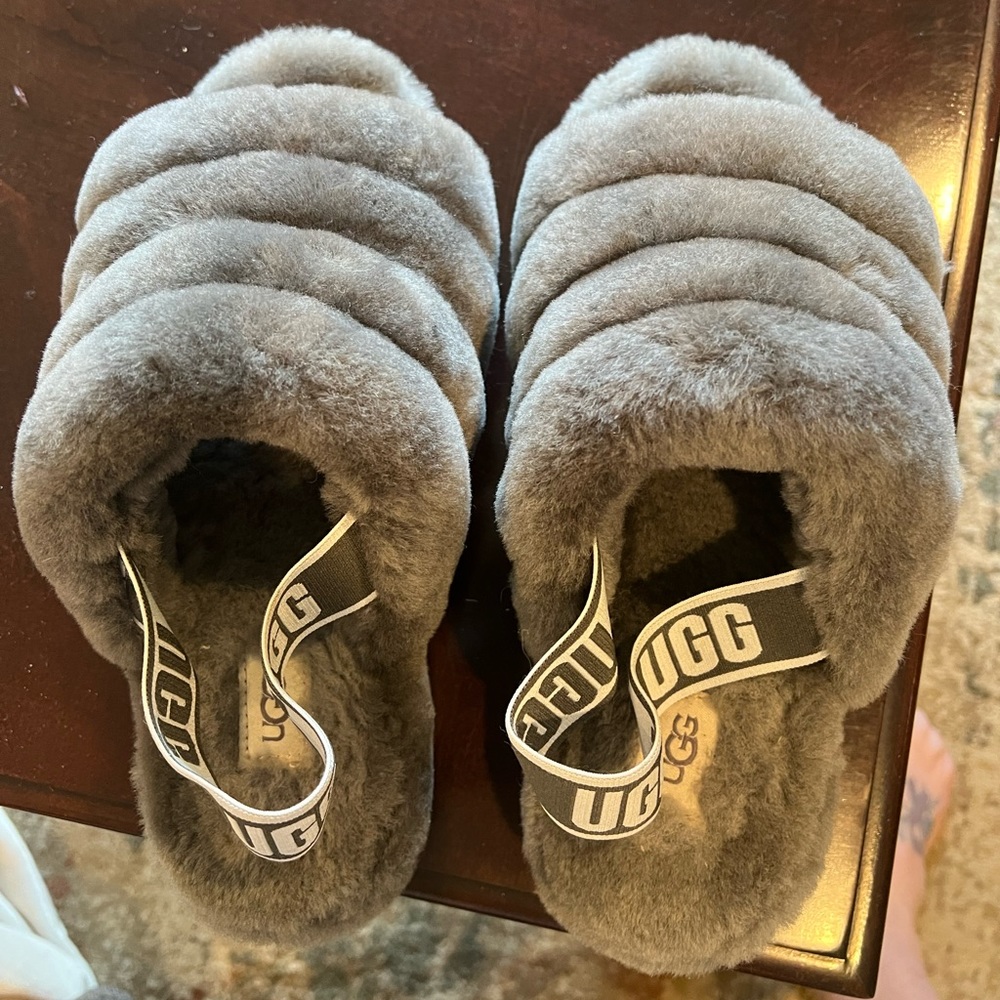 Ugg Fluff Yeah slippers